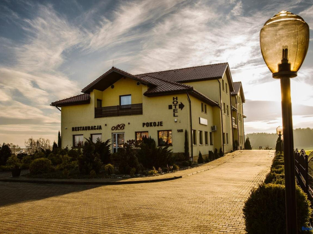 AB Rooms & Restaurant