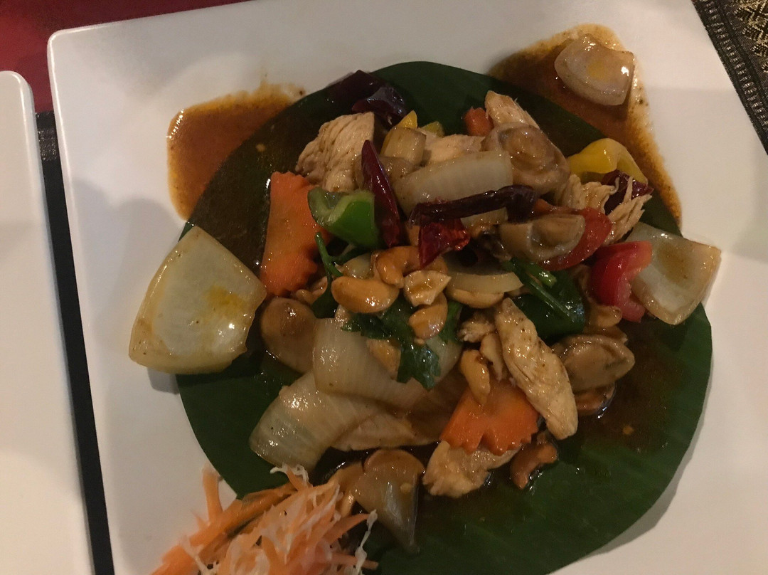 Koh Ngai Paradise Beach Resort主图