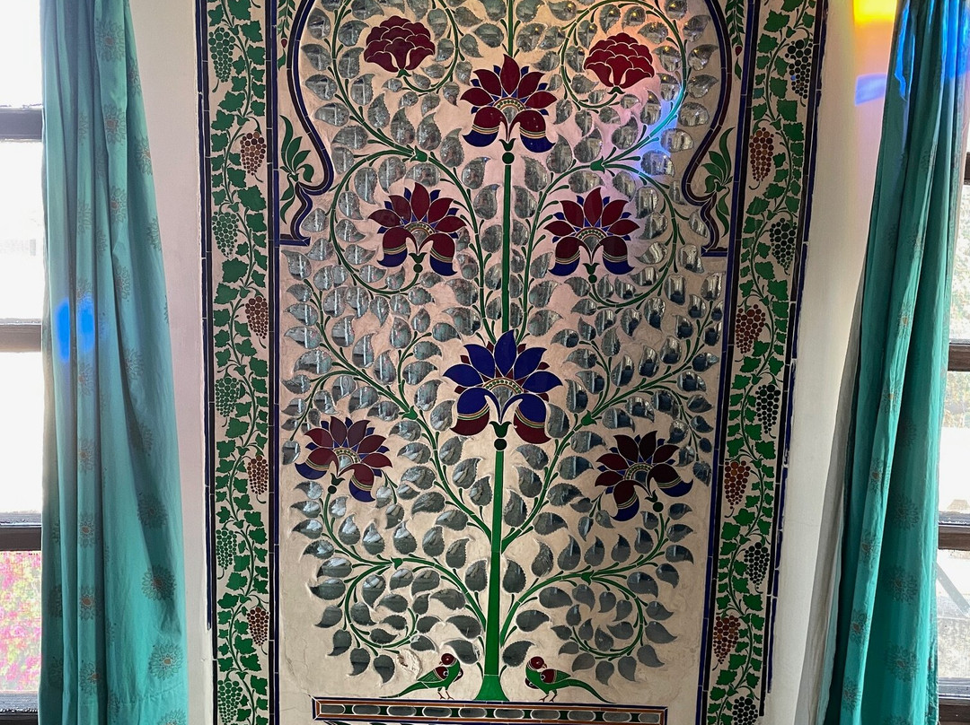 贝谷堡酒店主图