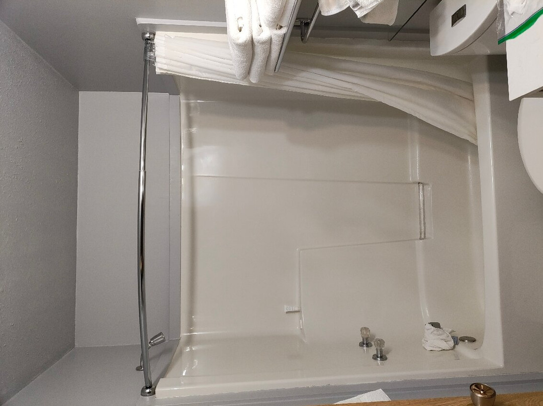 Alcan Motor Inn主图