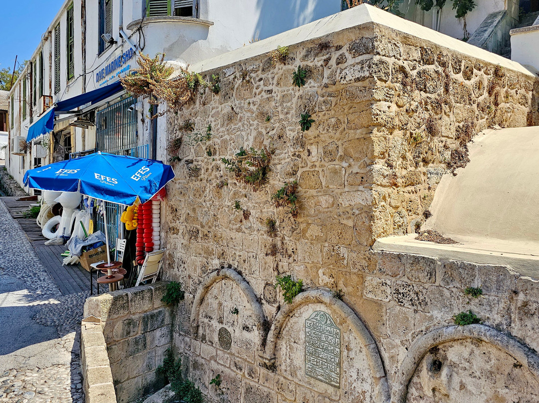 Hasan kavizade huseyin efendi fountain and stone steps-克利尼亚必去景点