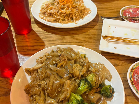 Summit Thai Restuarant主图