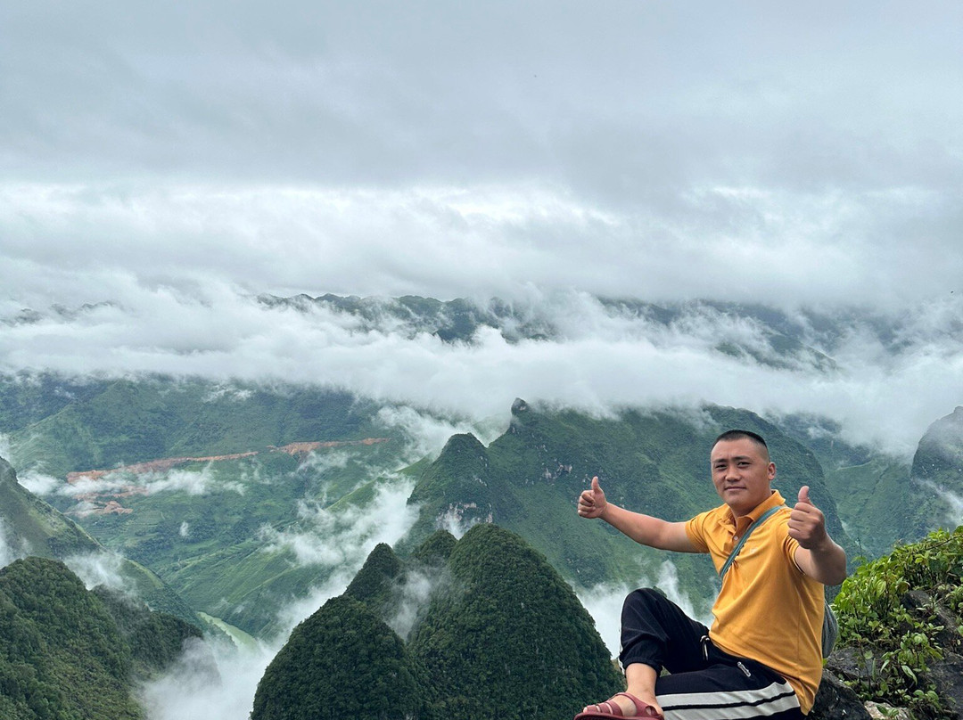 Ma Pi Leng Pass景点图片