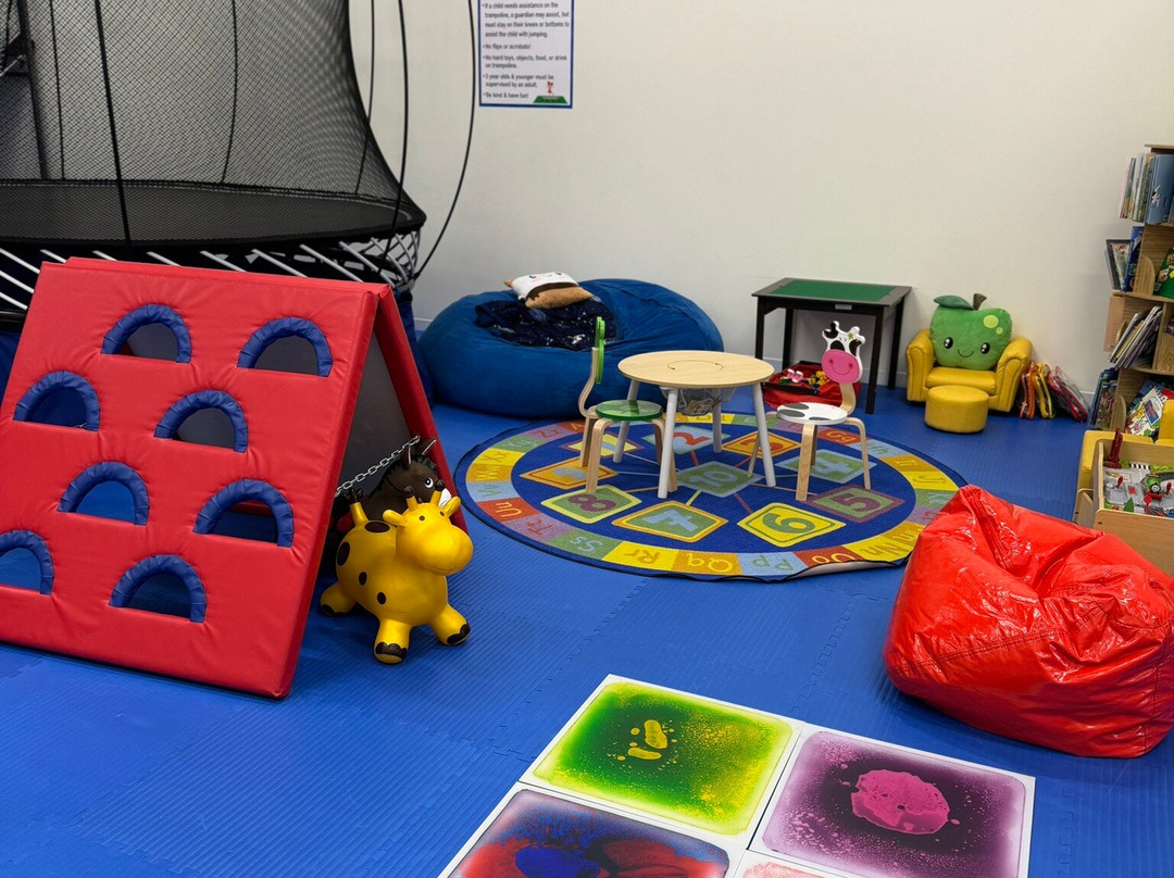 We Rock The Spectrum Westford-韦斯特福德必去景点