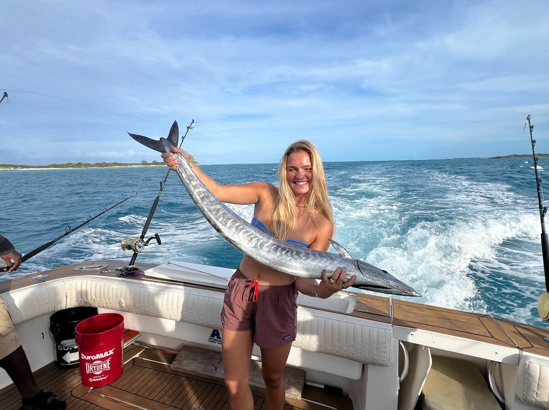 Fish Rowe Charters-大埃克苏马必去景点