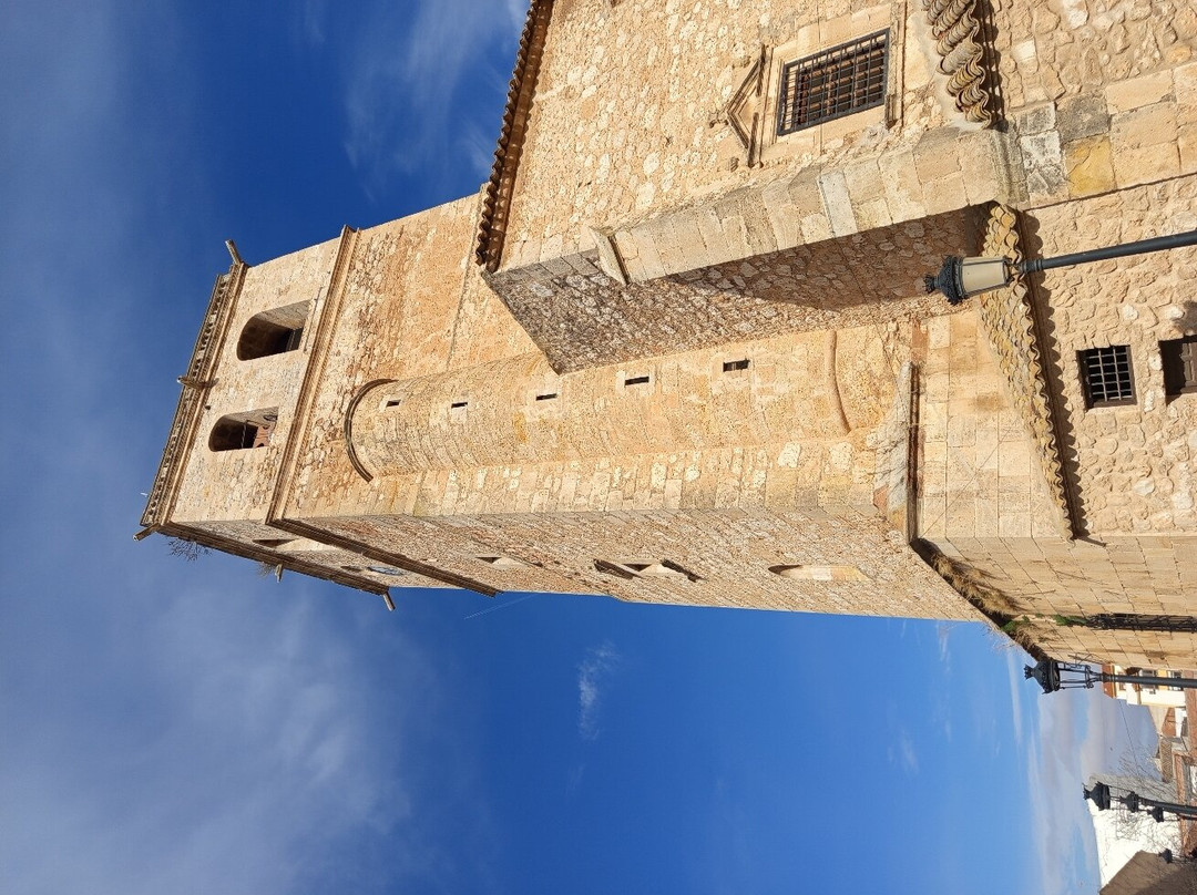 Iglesia Santiago De La Espada-Quintanar de la Orden必去景点