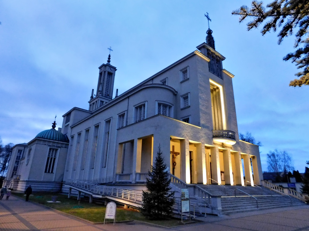 Basilica of the Omni-Mediatress of All Glories景点图片
