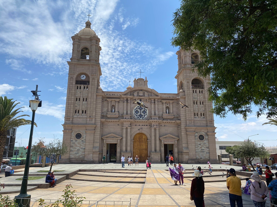 Catedral de Tacna-塔克纳必去景点