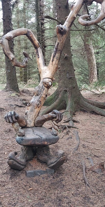 Pendle Sculpture Trail景点图片