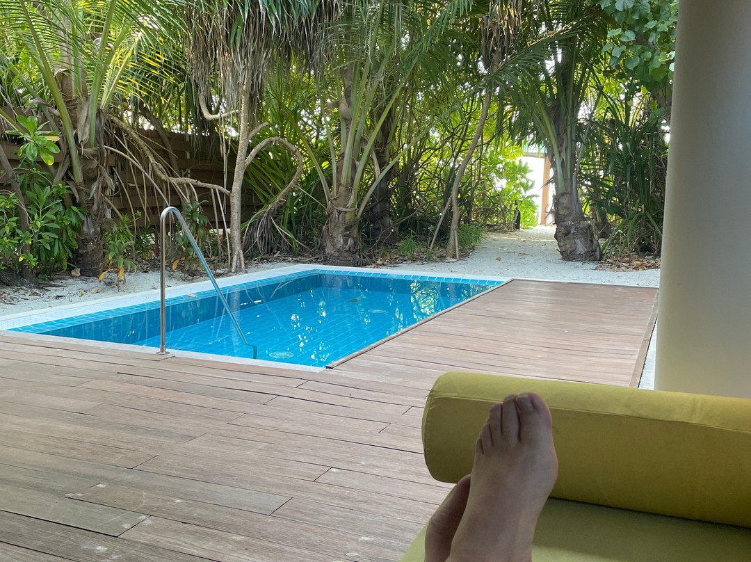 迪古法鲁岛度假酒店主图