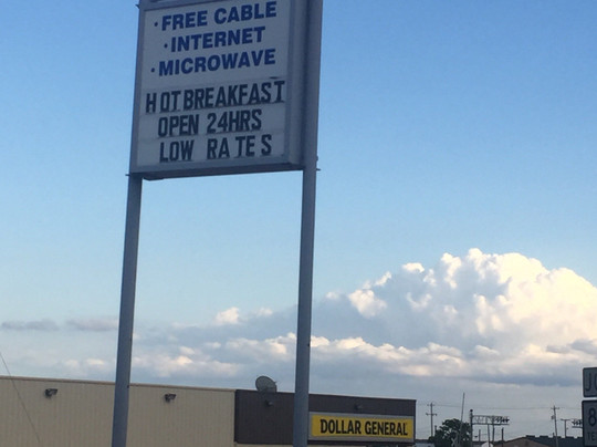 Hotel O Dilley Main St TX主图