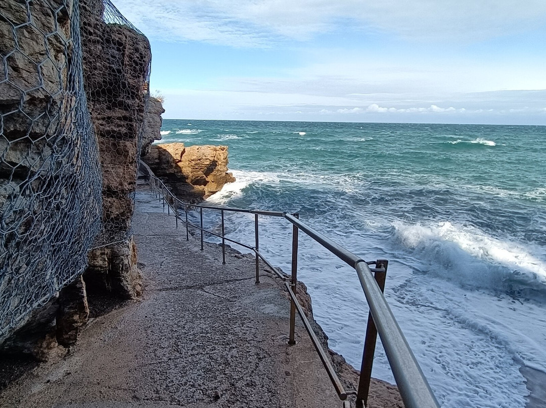 Platja De L'Illa Roja景点图片