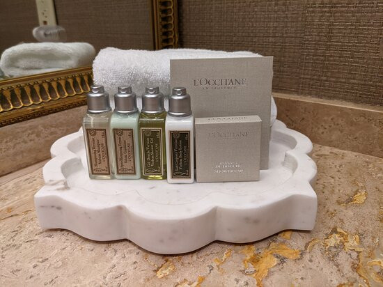 韦奇伍德休闲酒店主图