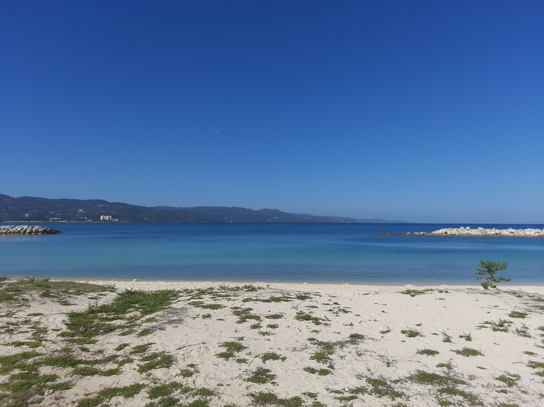 Altamont West Hotel主图