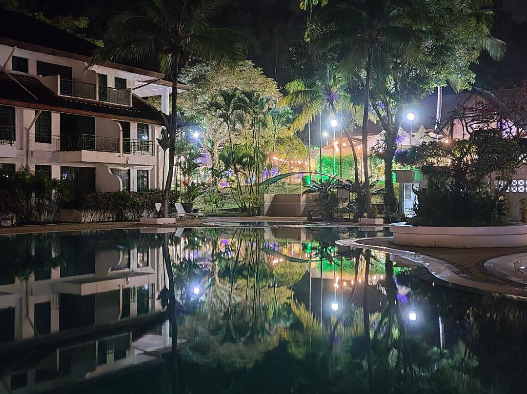 珍拉汀莱斯登旅馆主图