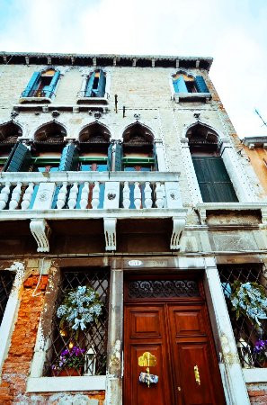 帕拉佐欧多尼酒店主图