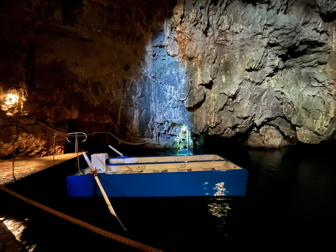 Grotta dello Smeraldo景点图片
