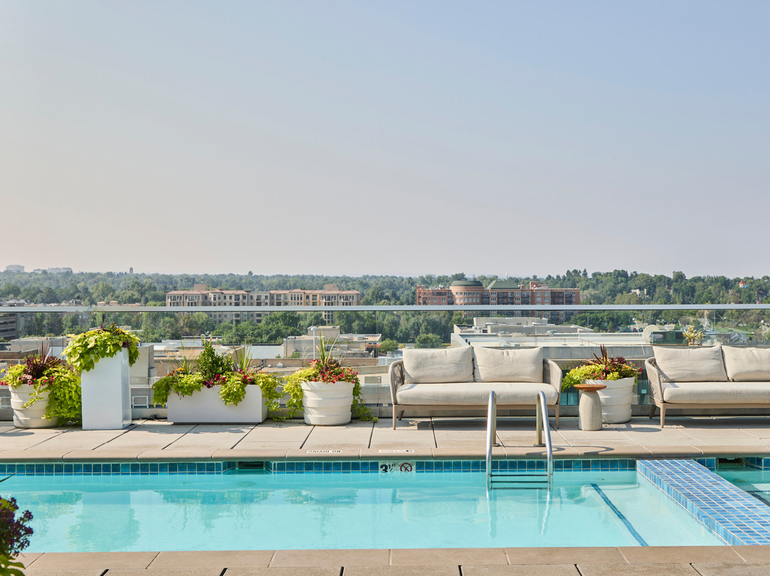 Halcyon, a Hotel in Cherry Creek主图