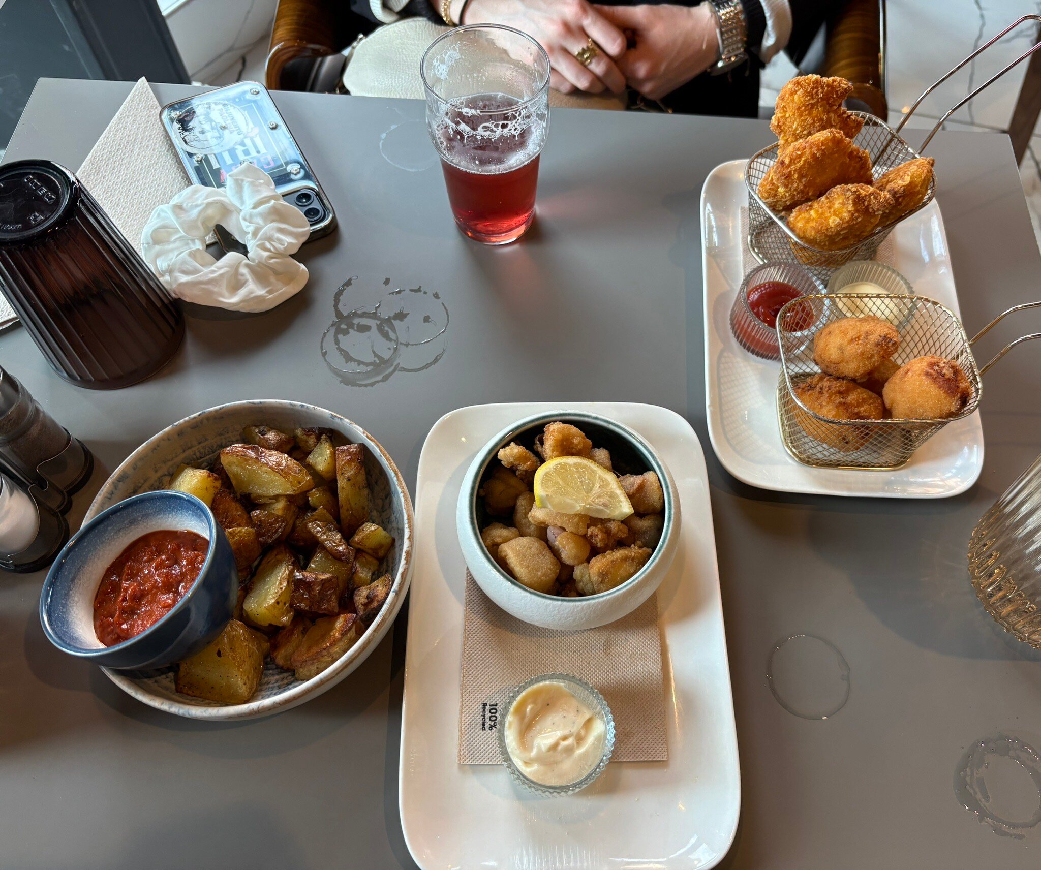 Le Central Hôtel-bar-官方