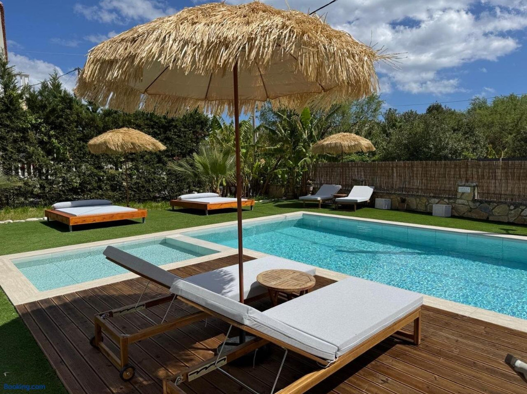 Nikludin Suites & Studios