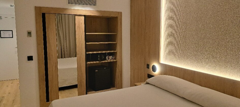 Ohtels Gran Hotel Almeria主图