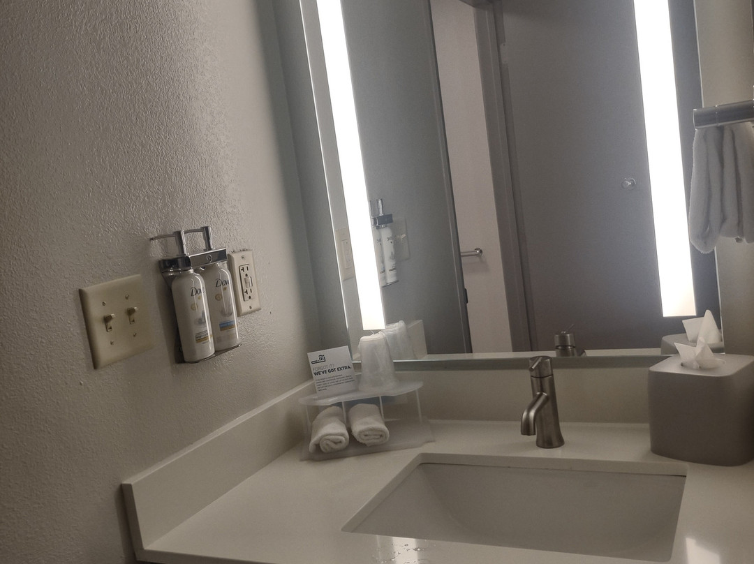 Holiday Inn Express Tifton by IHG主图