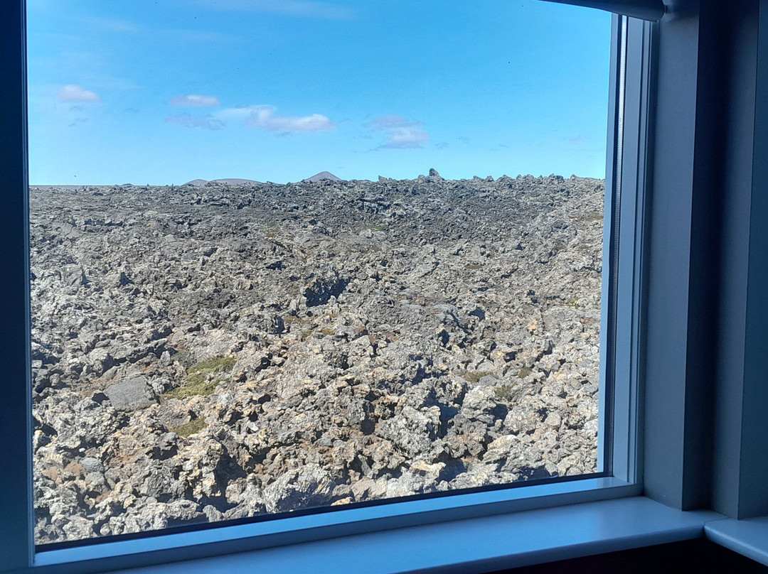 北极光客栈主图