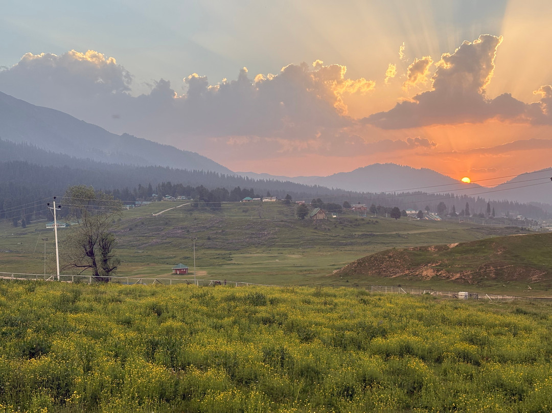 Heevan Retreat Gulmarg主图