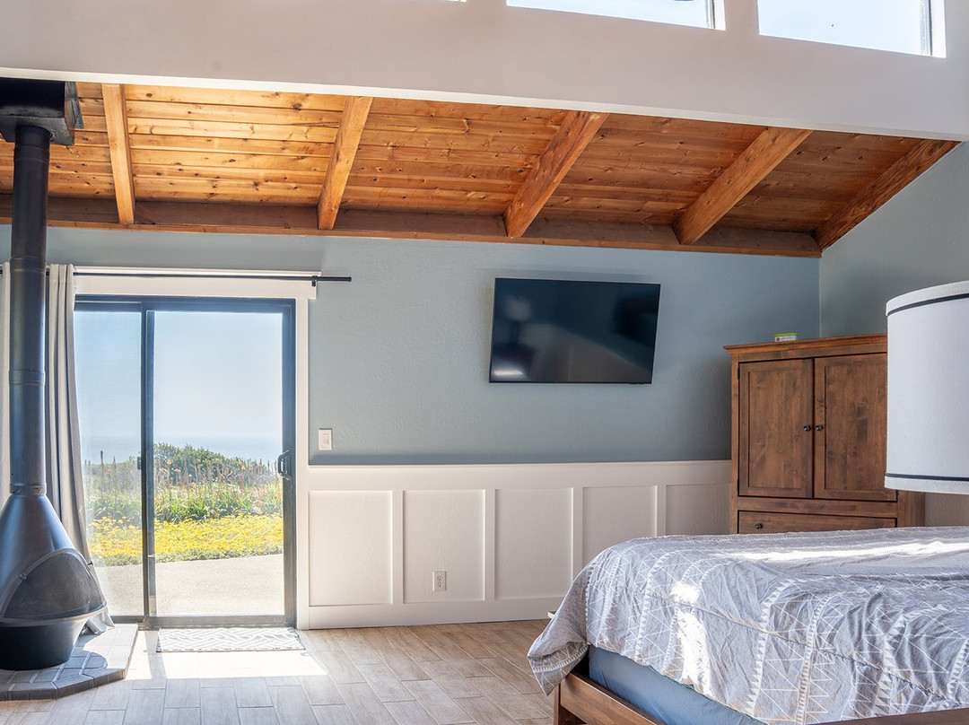 Fort Ross Lodge主图