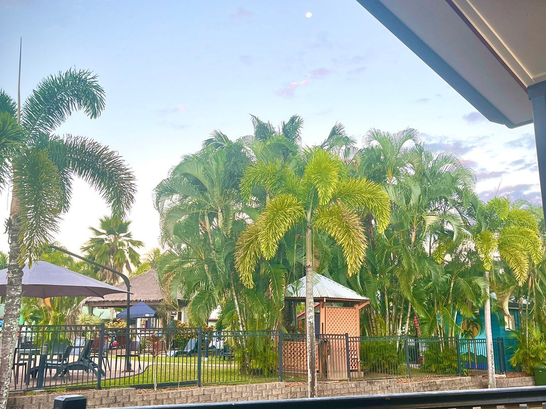 卡里恩斯椰子度假酒店主图