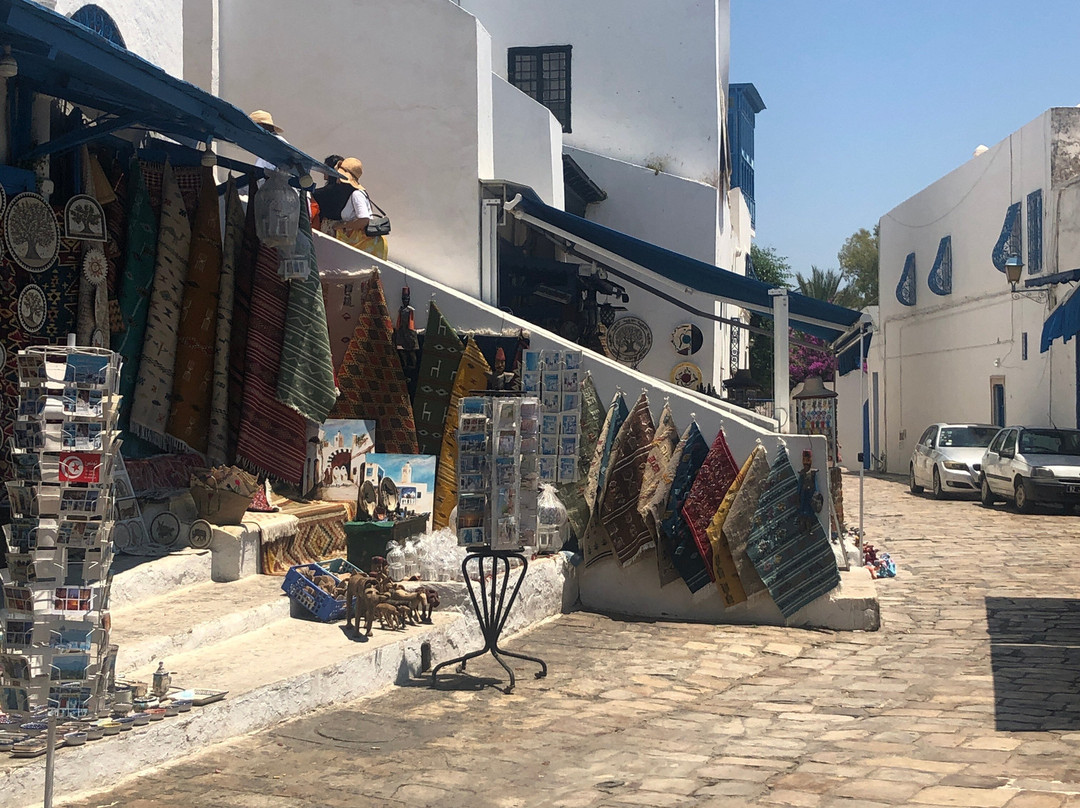 D'Art Lella Salha & Des métiers-蓝白小镇必去景点