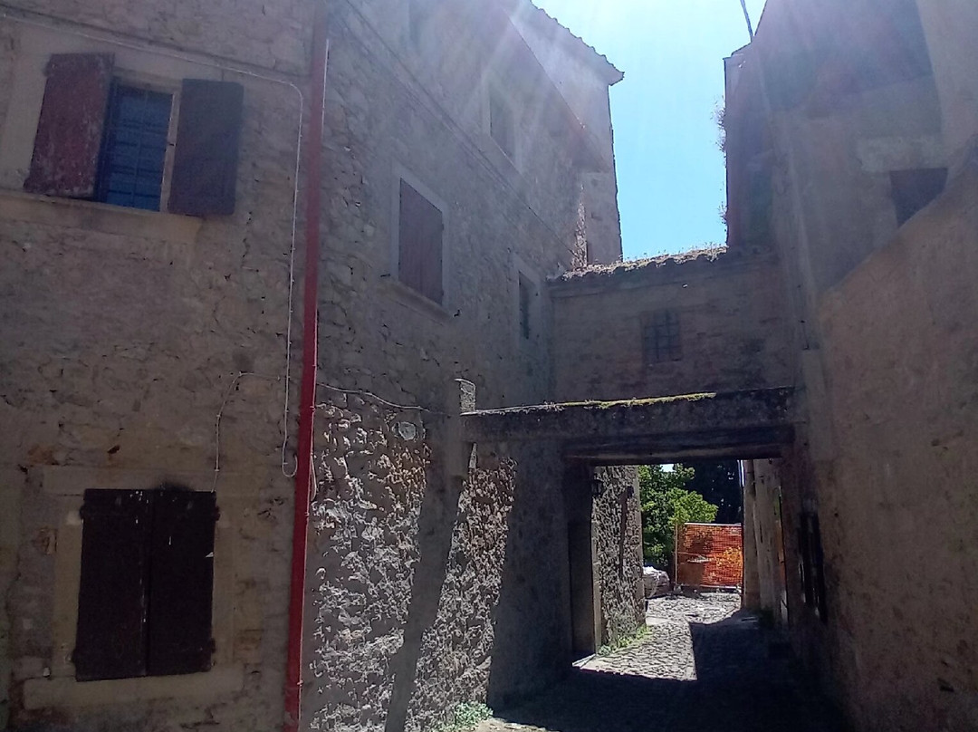 Borgo La Scola-Grizzana Morandi必去景点