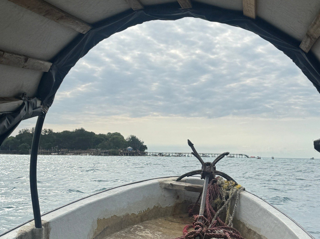 GoSmart Zanzibar Tours & Safari-Kiembi Samaki必去景点