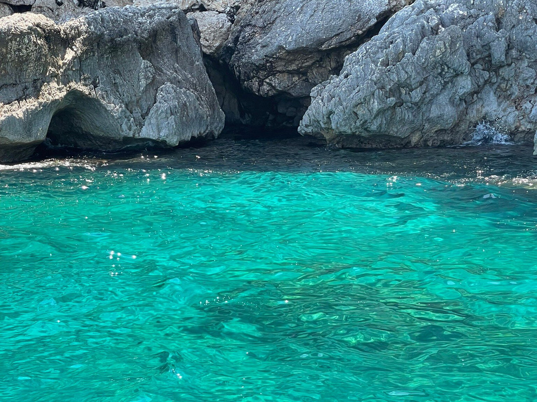 Karmar noleggio gommoni-Marina di Orosei必去景点