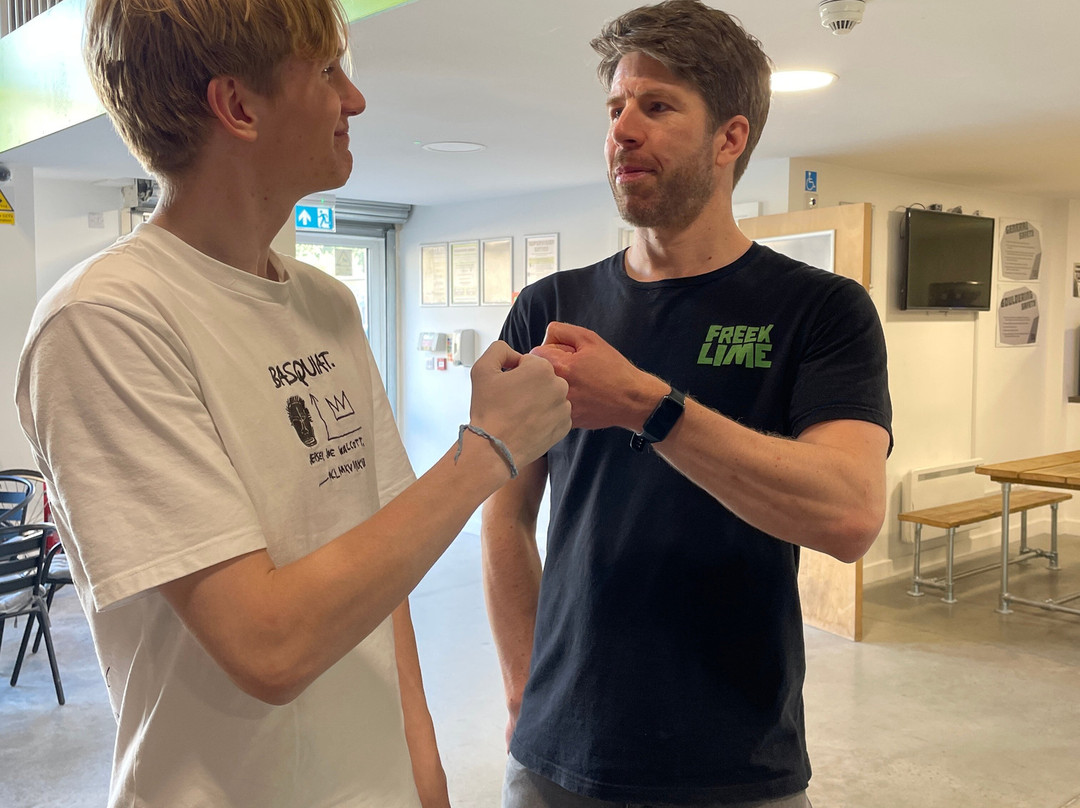 Freeklime Huddersfield-Huddersfield必去景点