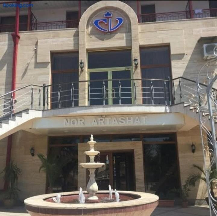 Nor Artashat