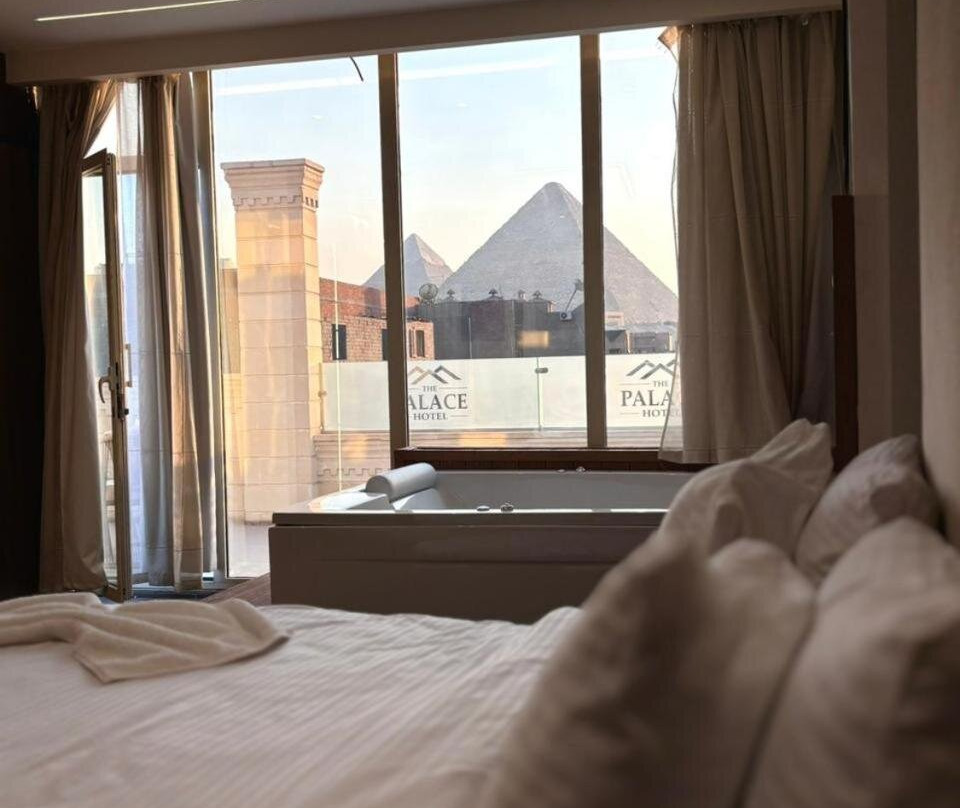 The Palace Pyramids inn