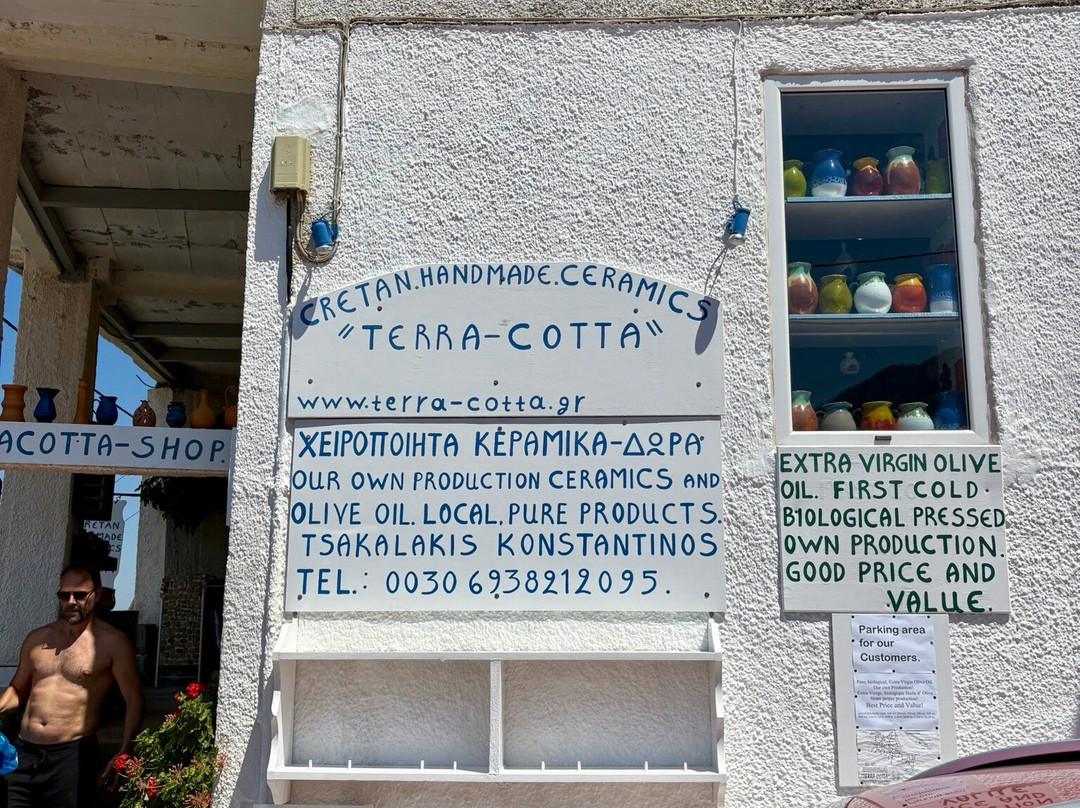 Terra-Cotta-Kournas必去景点