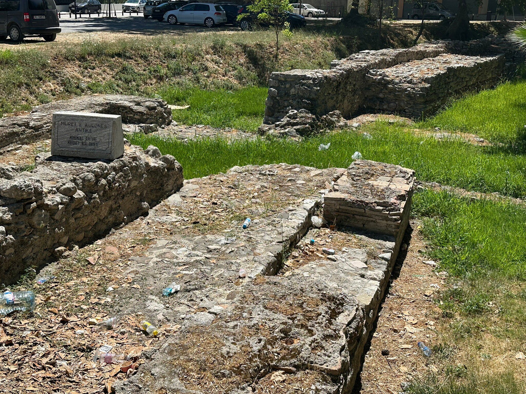 Independence Monument-夫罗勒必去景点