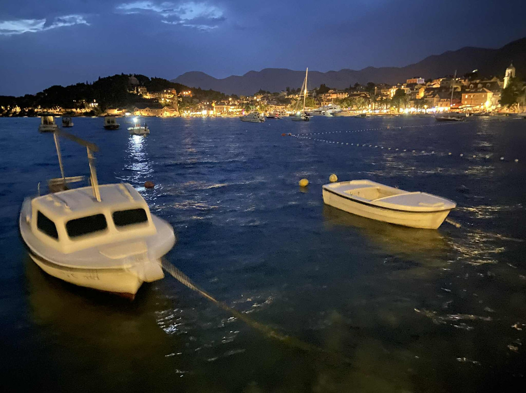 Cavtat Seaside Promenade-察夫塔特必去景点