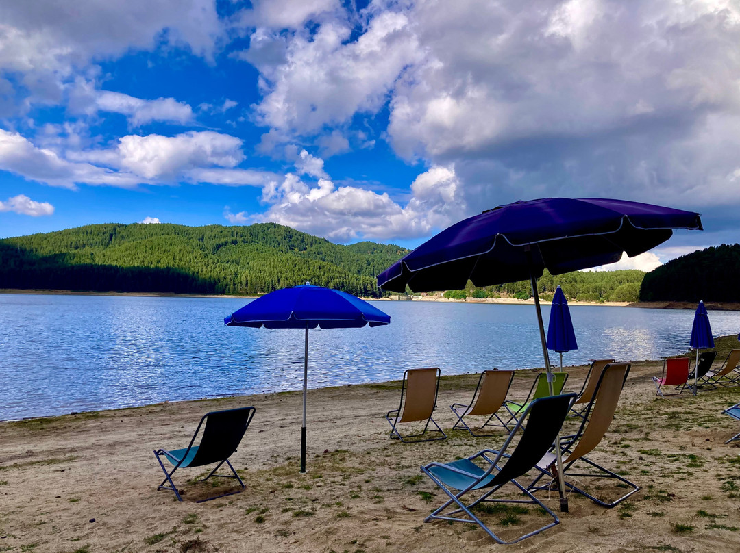 Lago Ampollino-Cotronei必去景点
