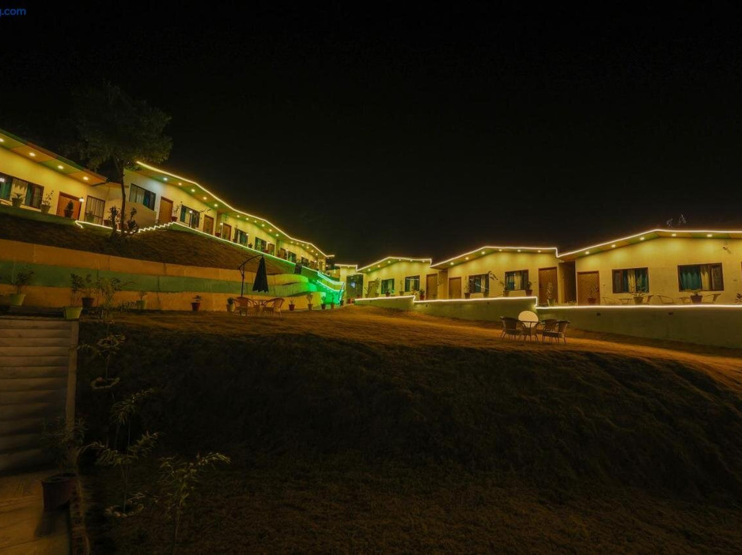 Aqua Tree Resort