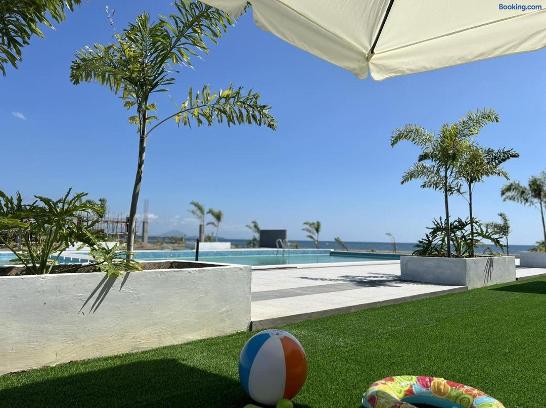 The Peninsula Resort