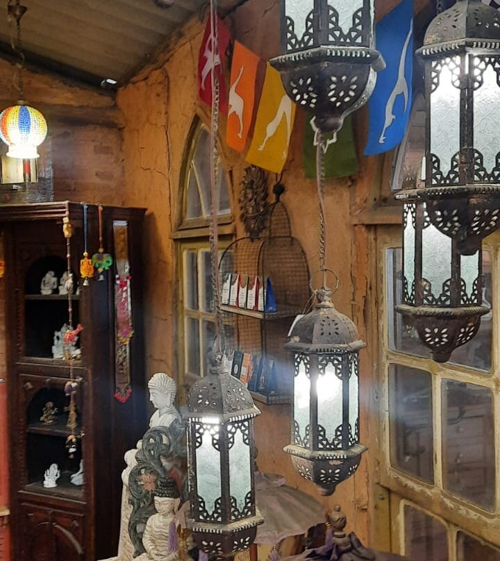 Garage Sale-Pedreira必去景点