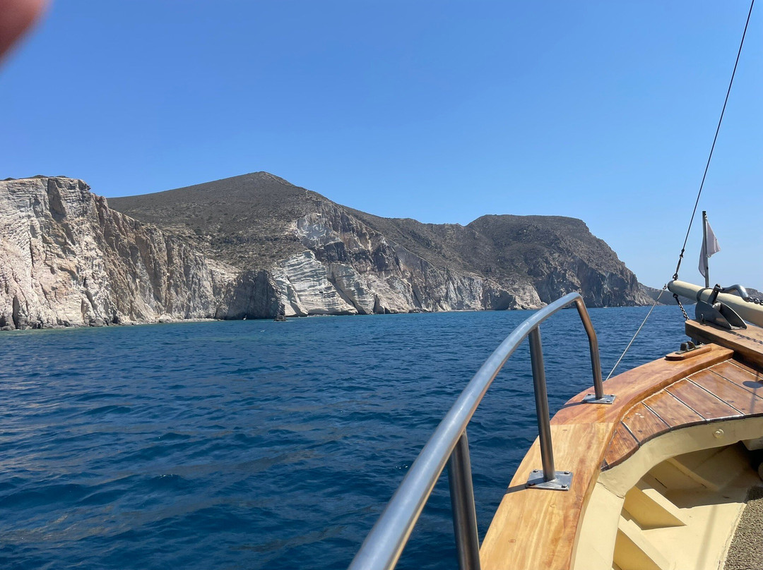 Sparos Daily Cruises-Pounta必去景点