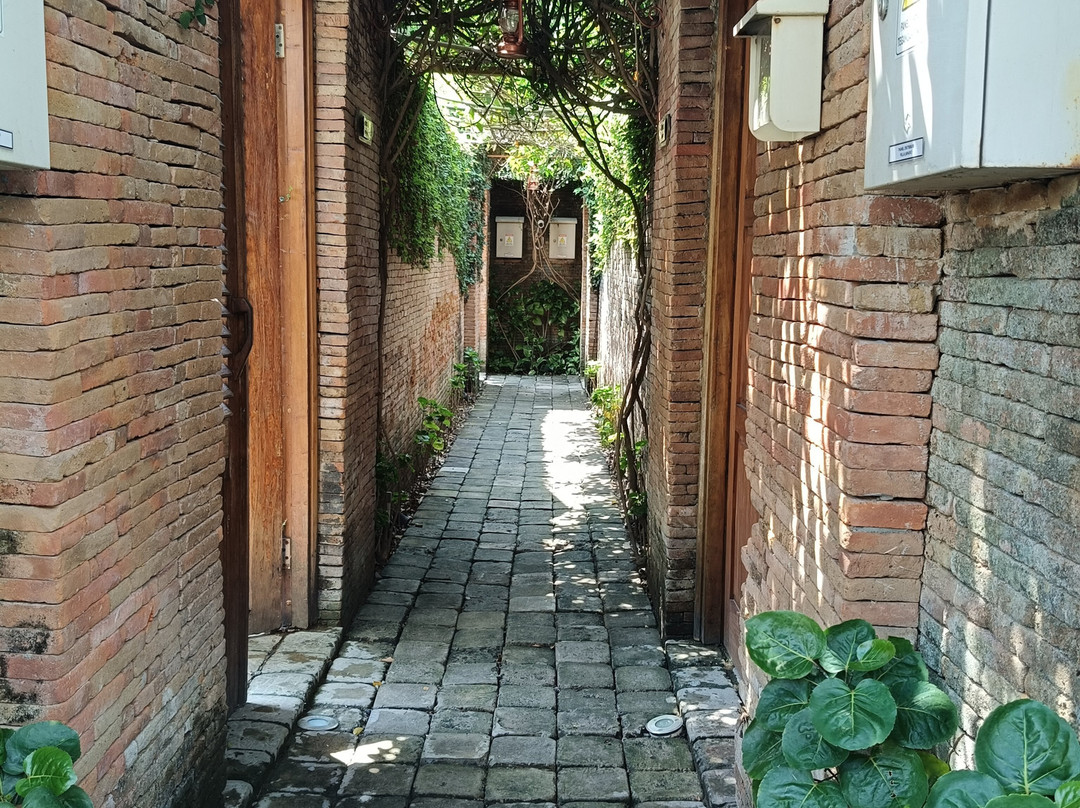 Ayom Java Village Solo主图