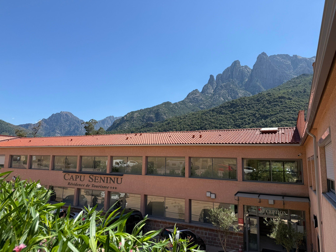 Residence Hoteliere Capu Seninu主图