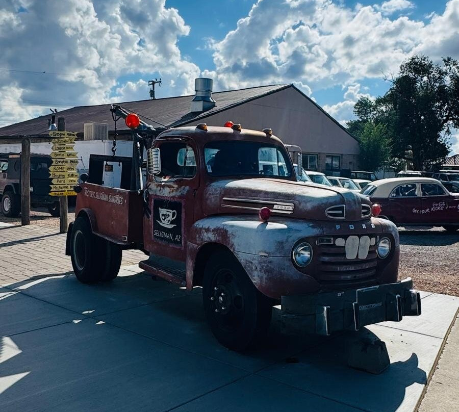 Delgadillo's Original Route 66 Gift Shop-塞利格曼必去景点