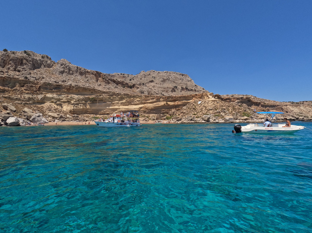 Yamas Boat Stegna-Stegna必去景点