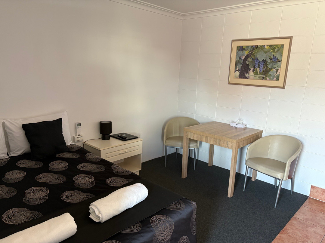 城中汽车旅馆主图